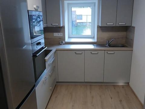 Pronájem bytu 3+1, Přešťovice, 76 m2