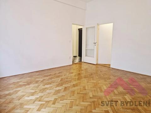 Pronájem bytu 1+1, Praha - Vinohrady, Kouřimská, 35 m2