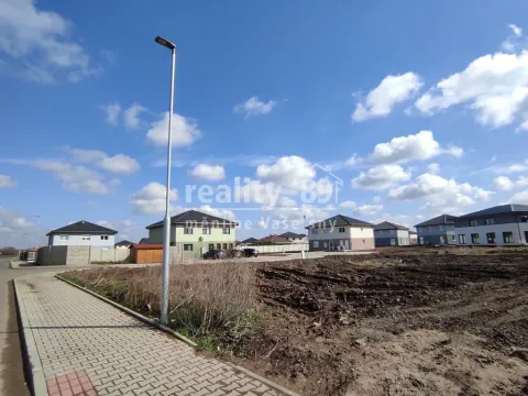 Prodej pozemku pro bydlení, Polerady, 1100 m2