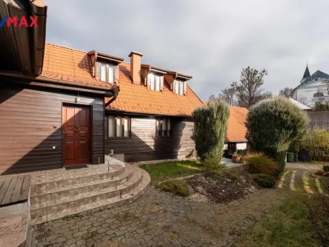 Prodej rodinného domu, Újezd, 217 m2