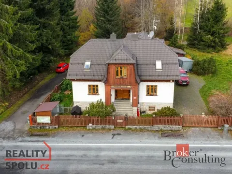 Prodej rodinného domu, Srní, 439 m2