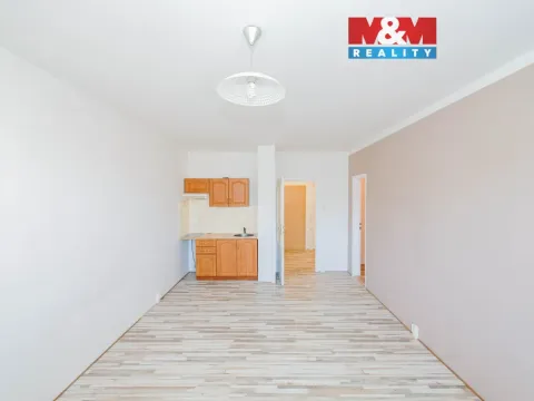 Pronájem bytu 1+kk, Praha - Hlubočepy, Pivcova, 29 m2