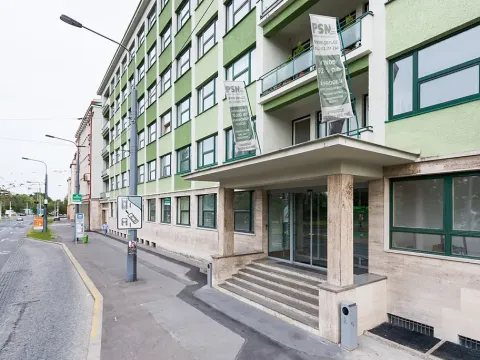 Pronájem kanceláře, Pardubice, Sukova třída, 37 m2