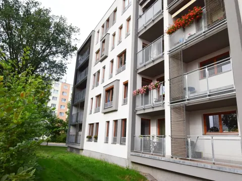 Pronájem bytu 2+kk, Plzeň - Jižní Předměstí, Boettingerova, 60 m2