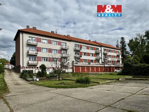 Prodej bytu 3+1, Žatec, Bratří Čapků, 65 m2