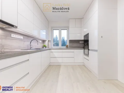 Prodej bytu 3+kk, Hrabišín, 79 m2