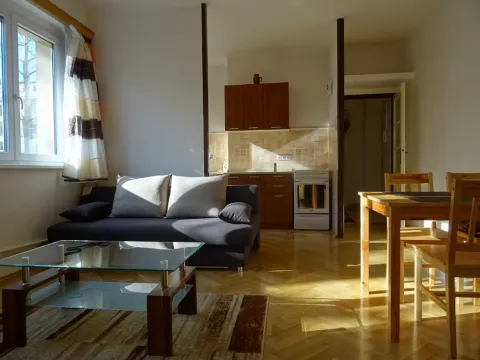 Pronájem bytu 1+1, Praha - Krč, Humpolecká, 38 m2