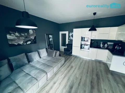 Prodej bytu 2+kk, Kutná Hora, V Zákoutí, 54 m2