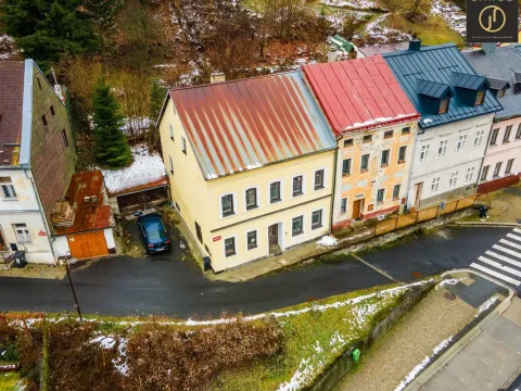 Prodej ubytování, Jáchymov, náměstí Republiky, 249 m2