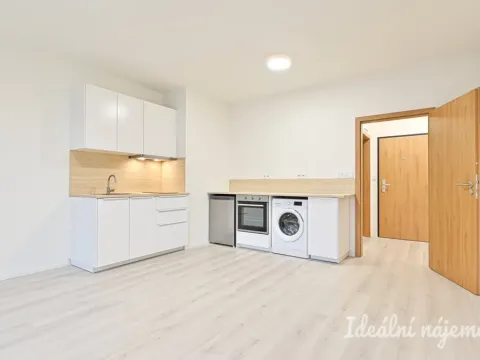 Pronájem bytu 1+kk, Brno - Komárov, Dornych, 30 m2