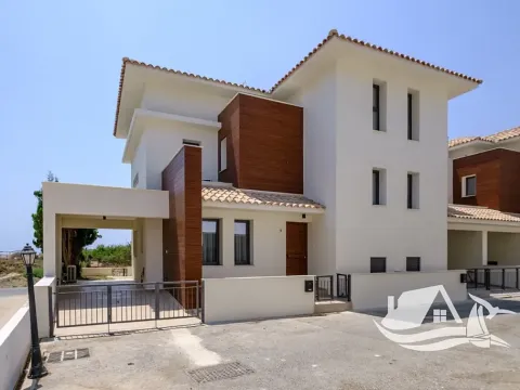 Prodej rodinného domu, Larnaka, Kypr, 169 m2