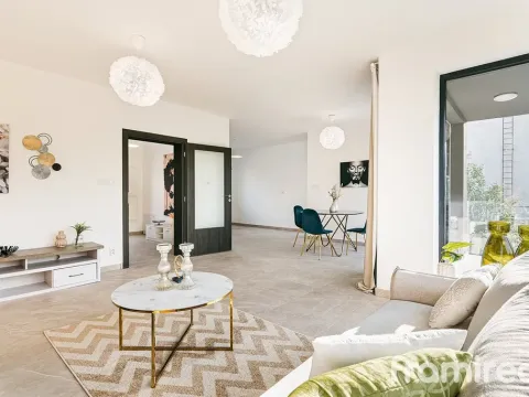 Prodej rodinného domu, Holubice, 179 m2