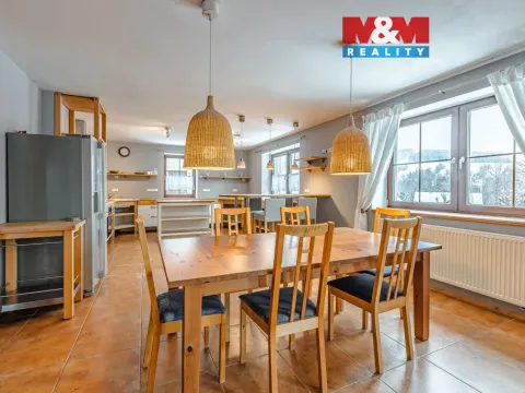 Prodej rodinného domu, Deštné v Orlických horách, 400 m2