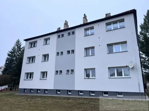 Prodej bytu 3+1, Domažlice, 28. října, 68 m2