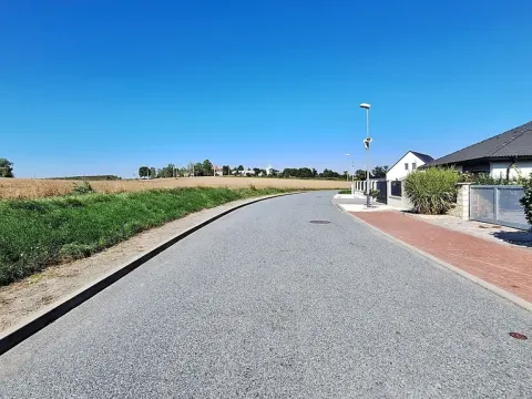 Prodej pozemku pro bydlení, Hrušovany u Brna, Pod Střediskem, 898 m2