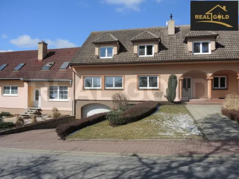 Pronájem bytu 3+kk, Stařeč, U Hřiště, 75 m2