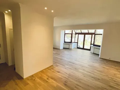 Pronájem bytu 3+1, Brno, Libušino údolí, 160 m2