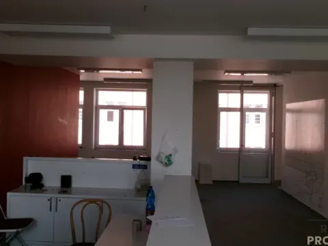 Pronájem kanceláře, Brno, Cejl, 267 m2