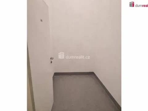 Pronájem garáže, Praha - Žižkov, Pitterova, 3 m2