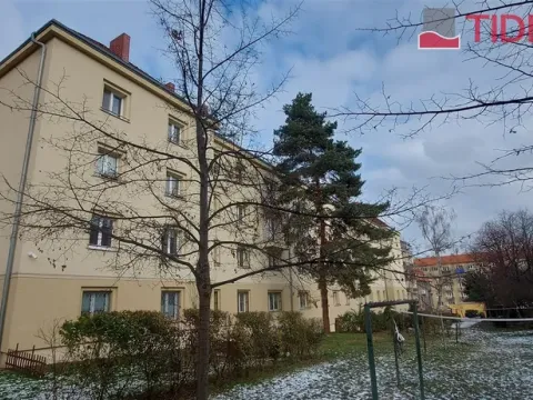 Pronájem bytu 2+1, Praha, Kladenská, 60 m2