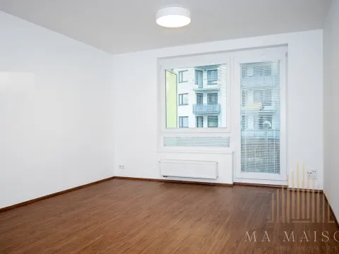 Pronájem bytu 1+kk, Praha - Střížkov, Makedonská, 32 m2