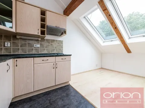 Prodej bytu 2+kk, Praha - Smíchov, Na Zatlance, 53 m2