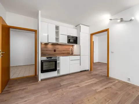 Pronájem bytu 2+kk, Praha - Vinohrady, Chrudimská, 71 m2