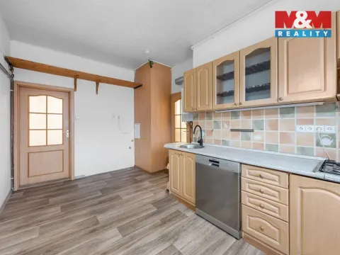 Prodej bytu 3+1, Děčín - Děčín II-Nové Město, Kamenická, 45 m2