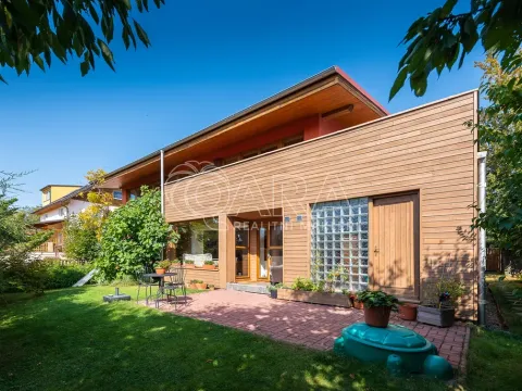 Pronájem rodinného domu, Statenice, Ke Kulnám, 191 m2