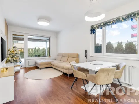 Prodej bytu 3+kk, Praha - Hloubětín, Waltariho, 78 m2