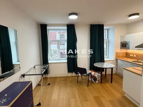 Pronájem bytu 1+kk, Kutná Hora, Pod Valy, 33 m2