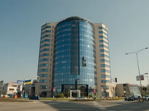 Pronájem kanceláře, Brno, Heršpická, 380 m2