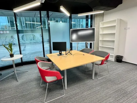 Pronájem obchodního prostoru, Praha - Krč, Na strži, 194 m2