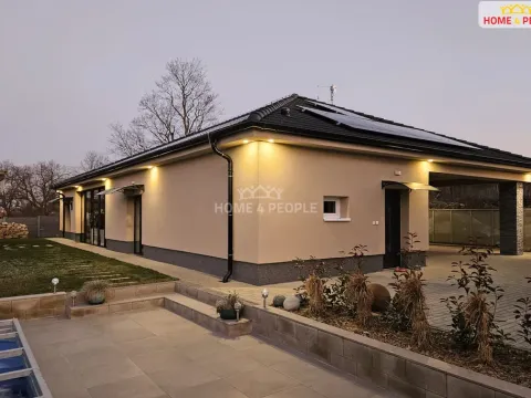 Prodej rodinného domu, Rostoklaty - Nová Ves II, 166 m2