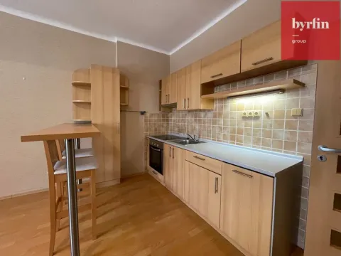 Prodej bytu 1+kk, Opava, U Hliníku, 32 m2