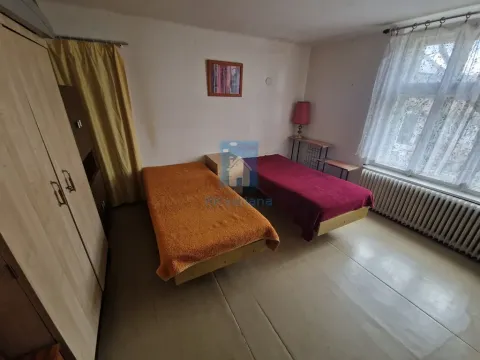 Pronájem atypického bytu, Plzeň, Jarní, 20 m2