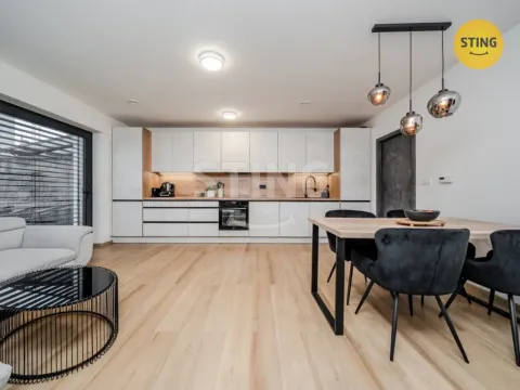 Prodej bytu 3+kk, Ostrava, Kasalického, 81 m2