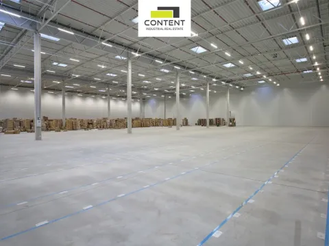 Pronájem skladu, Vystrkov, 9200 m2