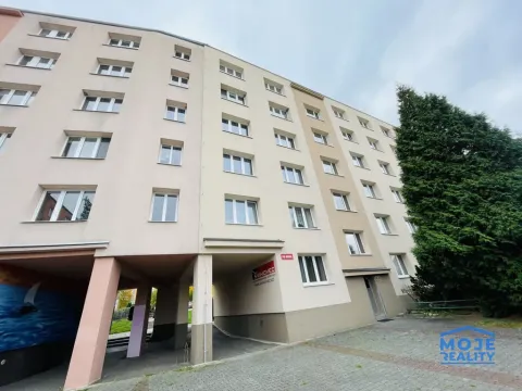 Prodej bytu 3+1, Plzeň - Lobzy, Pod Vrchem, 62 m2