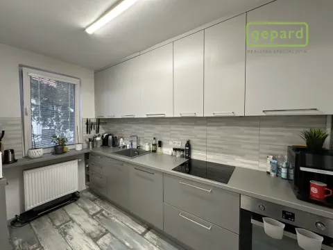 Prodej bytu 3+1, Kly - Záboří, 105 m2