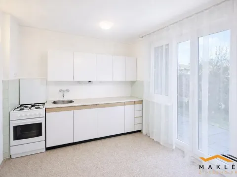 Pronájem rodinného domu, Dačice - Dačice III, Vápovská, 200 m2