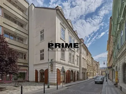 Pronájem kanceláře, Praha - Nové Město, Soukenická, 262 m2
