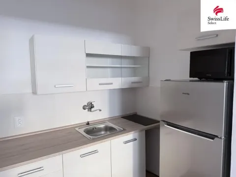 Pronájem bytu 1+kk, Úpice, Spojenců, 33 m2