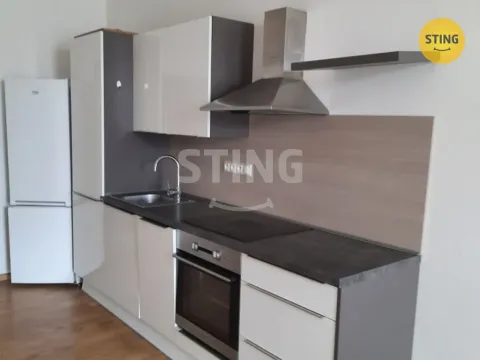 Pronájem atypického bytu, Žďár nad Sázavou, nám. Republiky, 44 m2