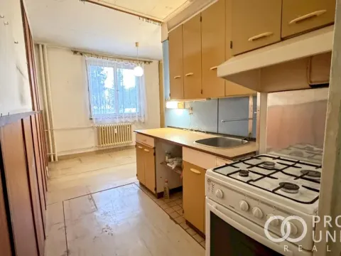 Prodej bytu 3+1, Vsetín, Jiráskova, 58 m2