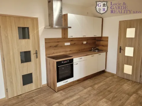 Pronájem bytu 2+kk, Mladá Vožice, Třída Václava Vaniše, 60 m2