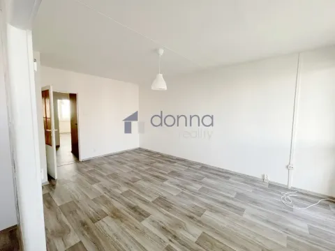 Pronájem bytu 3+1, Praha, Brandlova, 72 m2