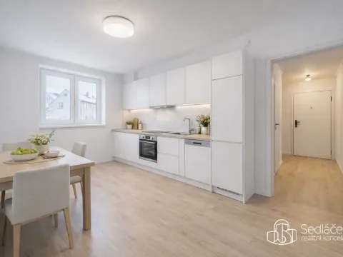 Prodej bytu 2+1, Sokolov, Slovenská, 55 m2