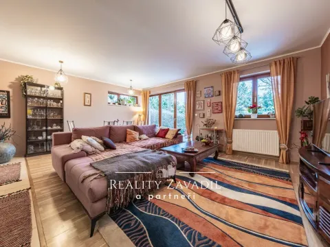 Pronájem bytu 3+kk, Jesenice, V Lázních, 93 m2