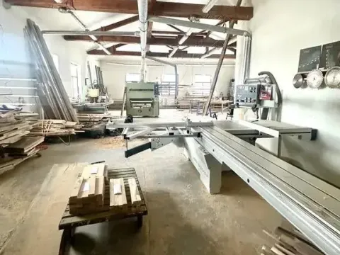 Pronájem výrobních prostor, Babice, Osadní, 200 m2